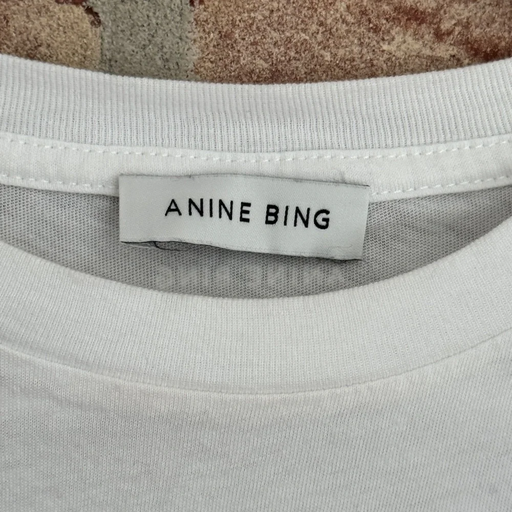 Annie Bing Love LA Tee - Picture 4 of 7